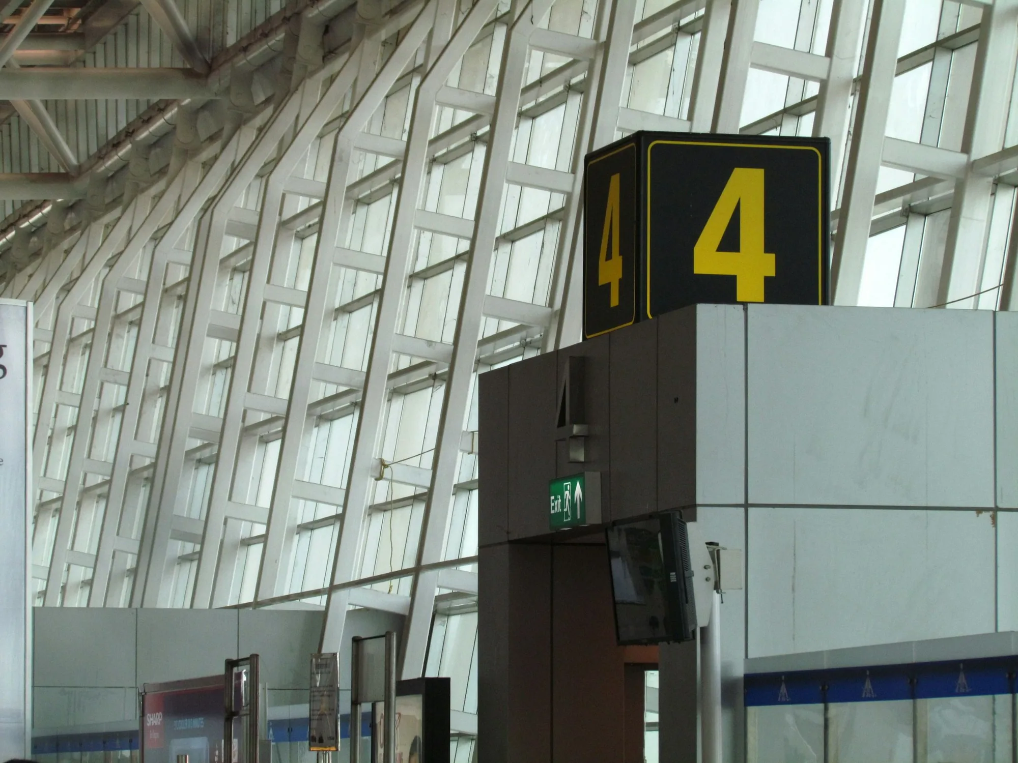 Airport gate 14 terminal